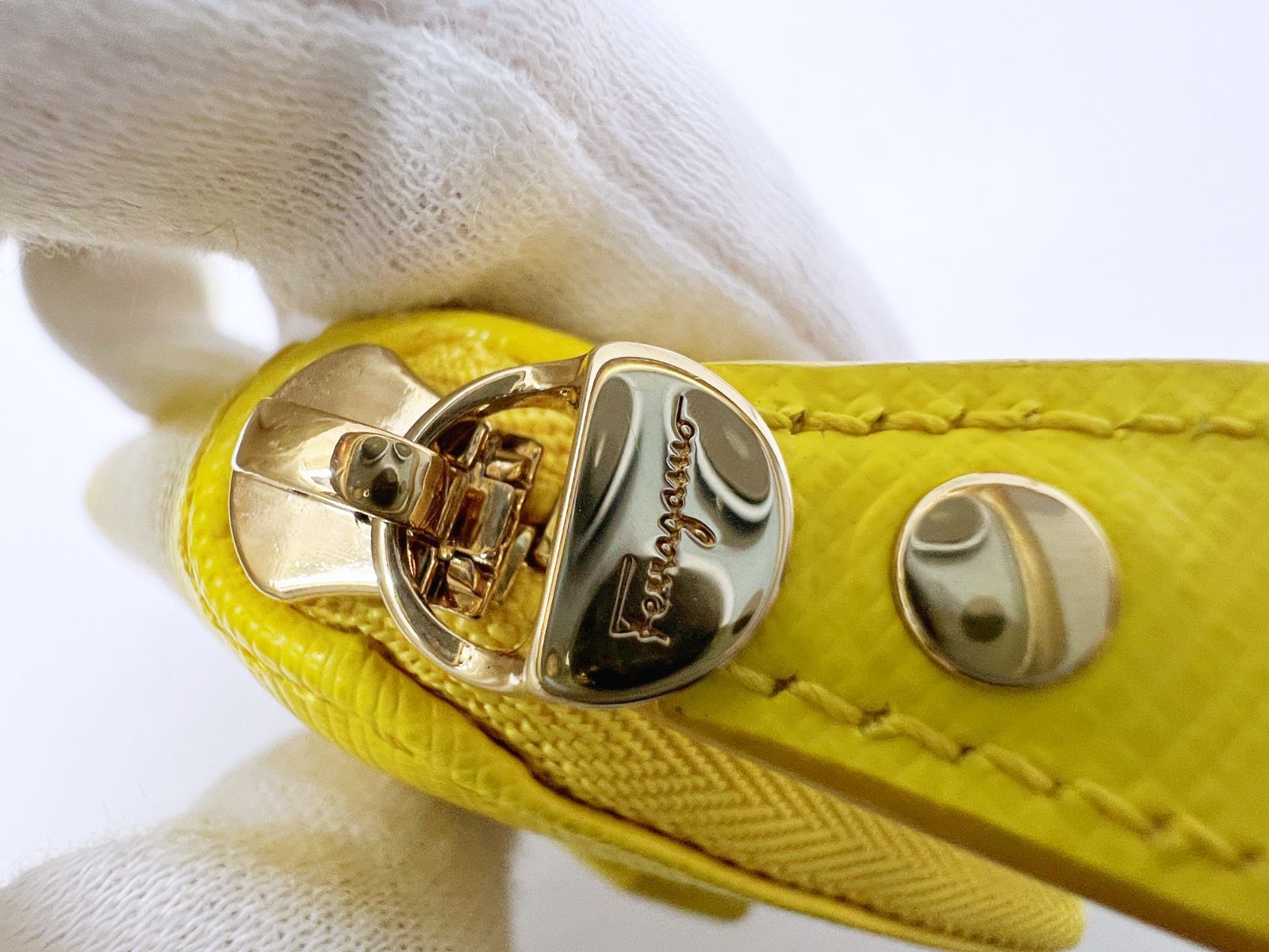 ジップ コインケース