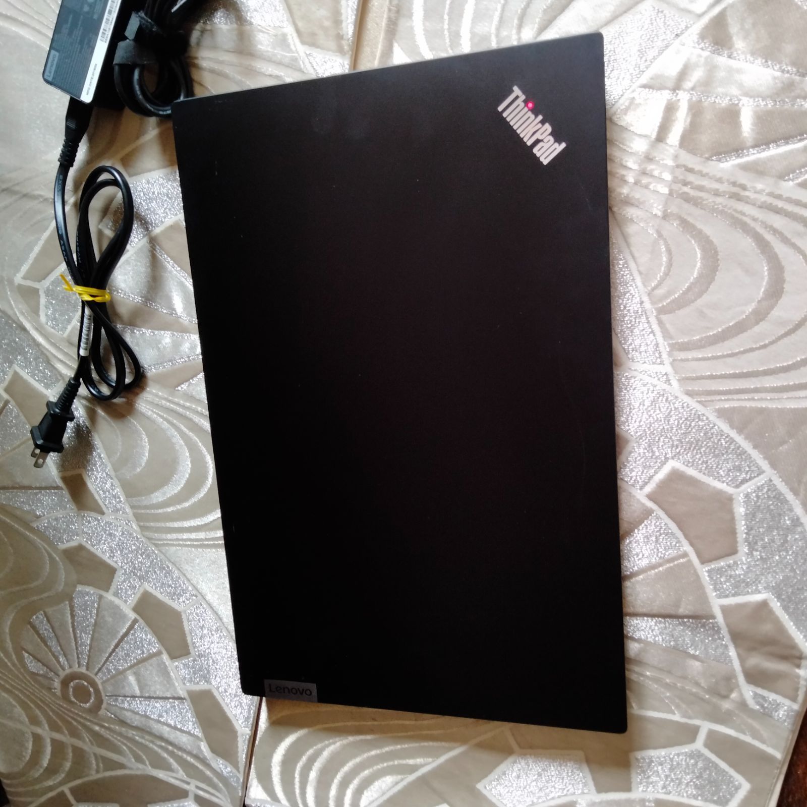 TBD 02 E 15 11世代 i 7 1165 G 15インチ 256 8 1920 x 1080 Lenovo