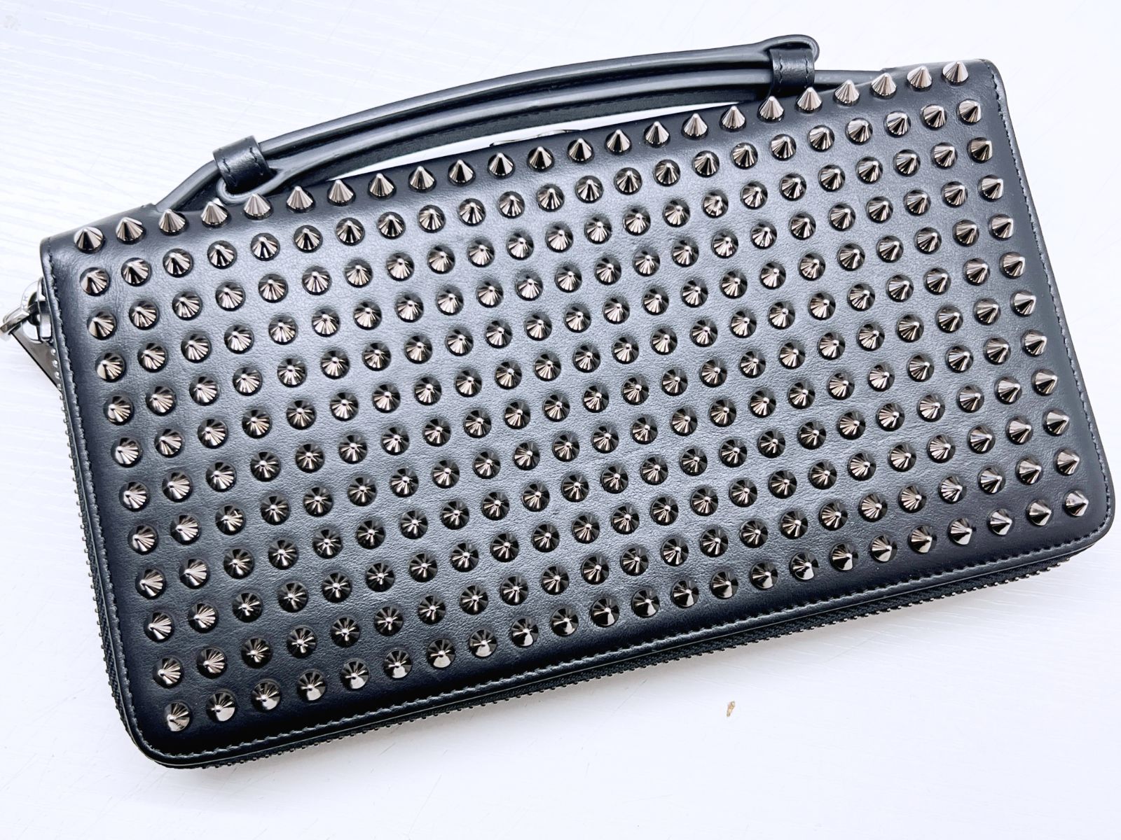 美品 Christian Louboutin クリスチャンルブタン パネトーネ スタッズ