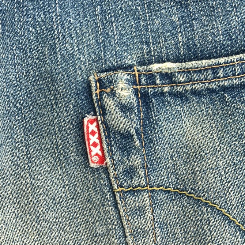 中古】Thee Hysteric XXX スタッズフレアデニム 32インチ[79] - メルカリ