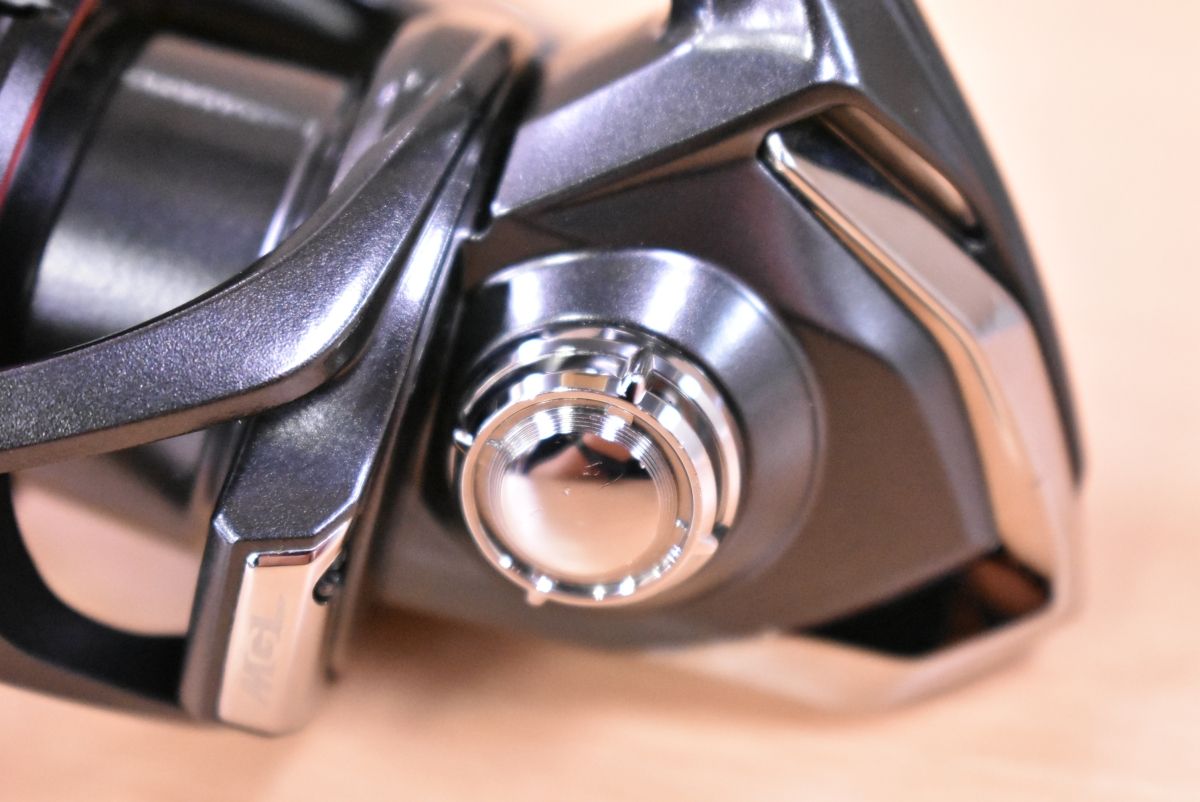 シマノ 20 ヴァンフォード C2000S SHIMANO VANFORD スピニングリール