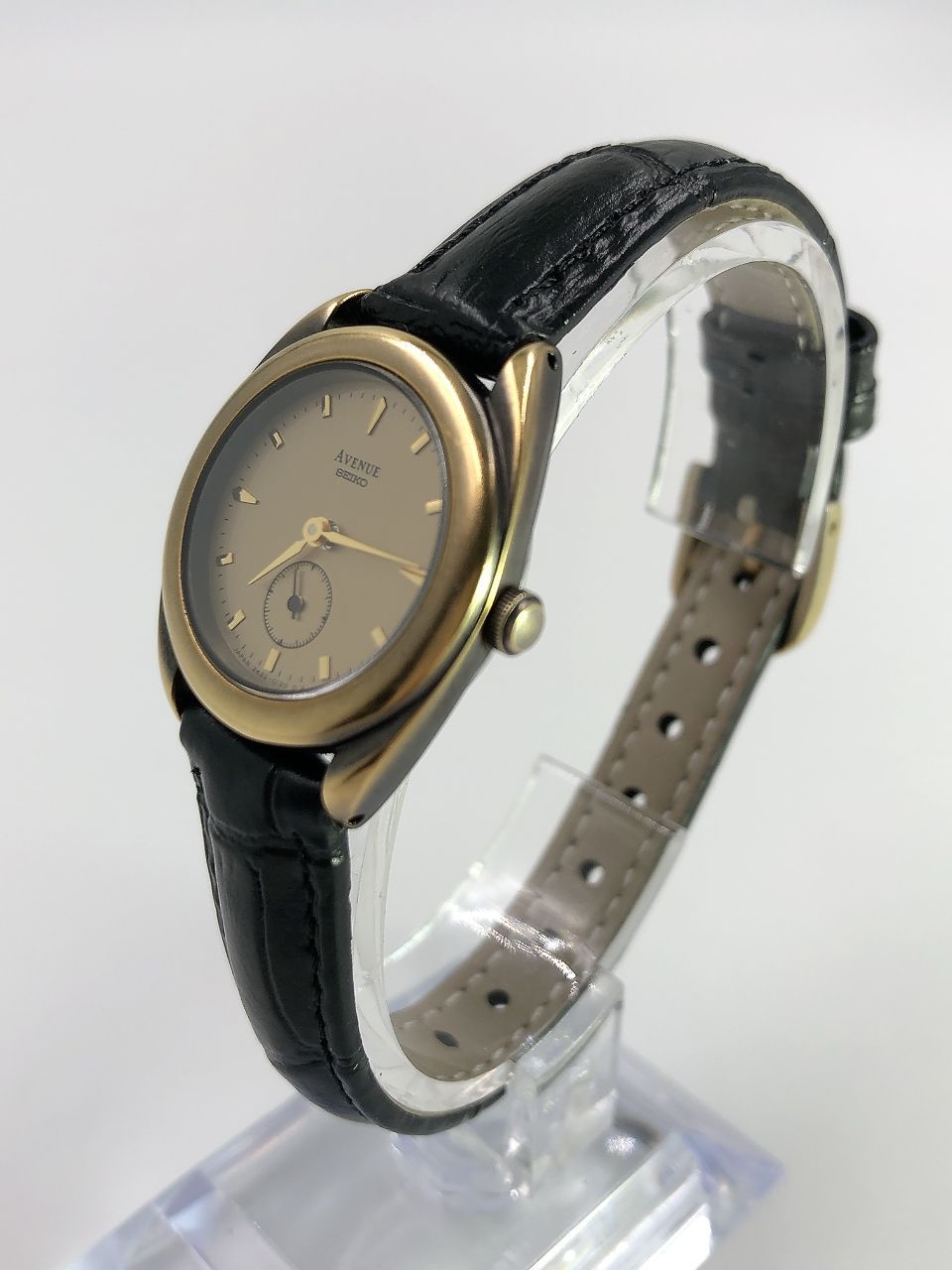  SEIKO セイコー AVENUE アヴェニュー 2 K 22-0100 クォーツ レディース 腕時計 ゴールド バンド 電池 交換済 稼働品 腕時計(クォーツ) 腕時計(アナログ)