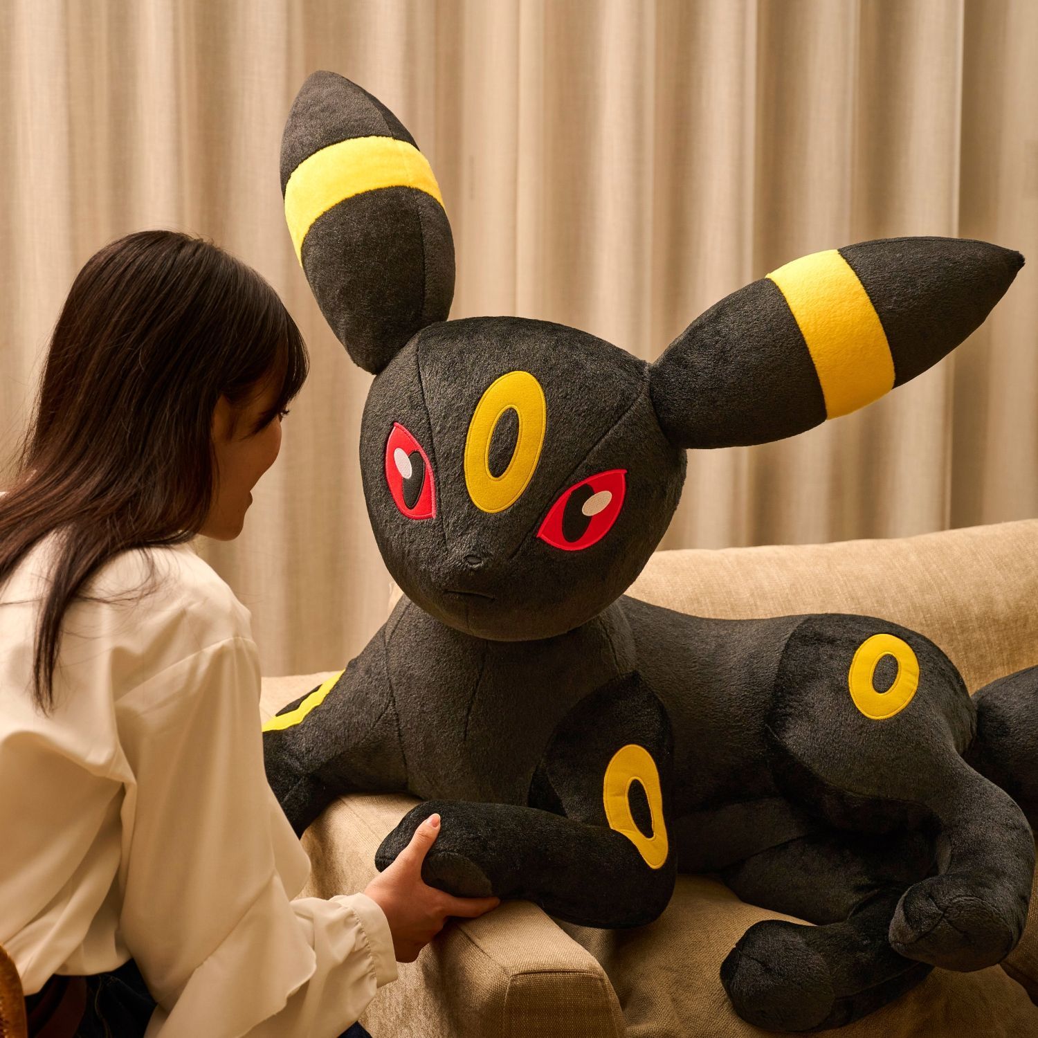 ポケモン 等身大 ブラッキー 寝そべり ぬいぐるみ 未開封 ぬいぐるみ 等身大ブラッキー 寝そべり ｜【公式】ポケモンセンター