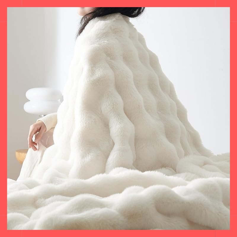 商品 クモリ Kumori 毛布 クイーン ポコポコ ブランケット 合わせ ラビットファー ふわとろ モコモコ とろける肌触り ぬくもりキープ TV-SNSで 沸騰 秋冬用 暖かい 厚手 ボリューム感 トスカ泡絨 洗濯可 静電気防止 冷え対策 1