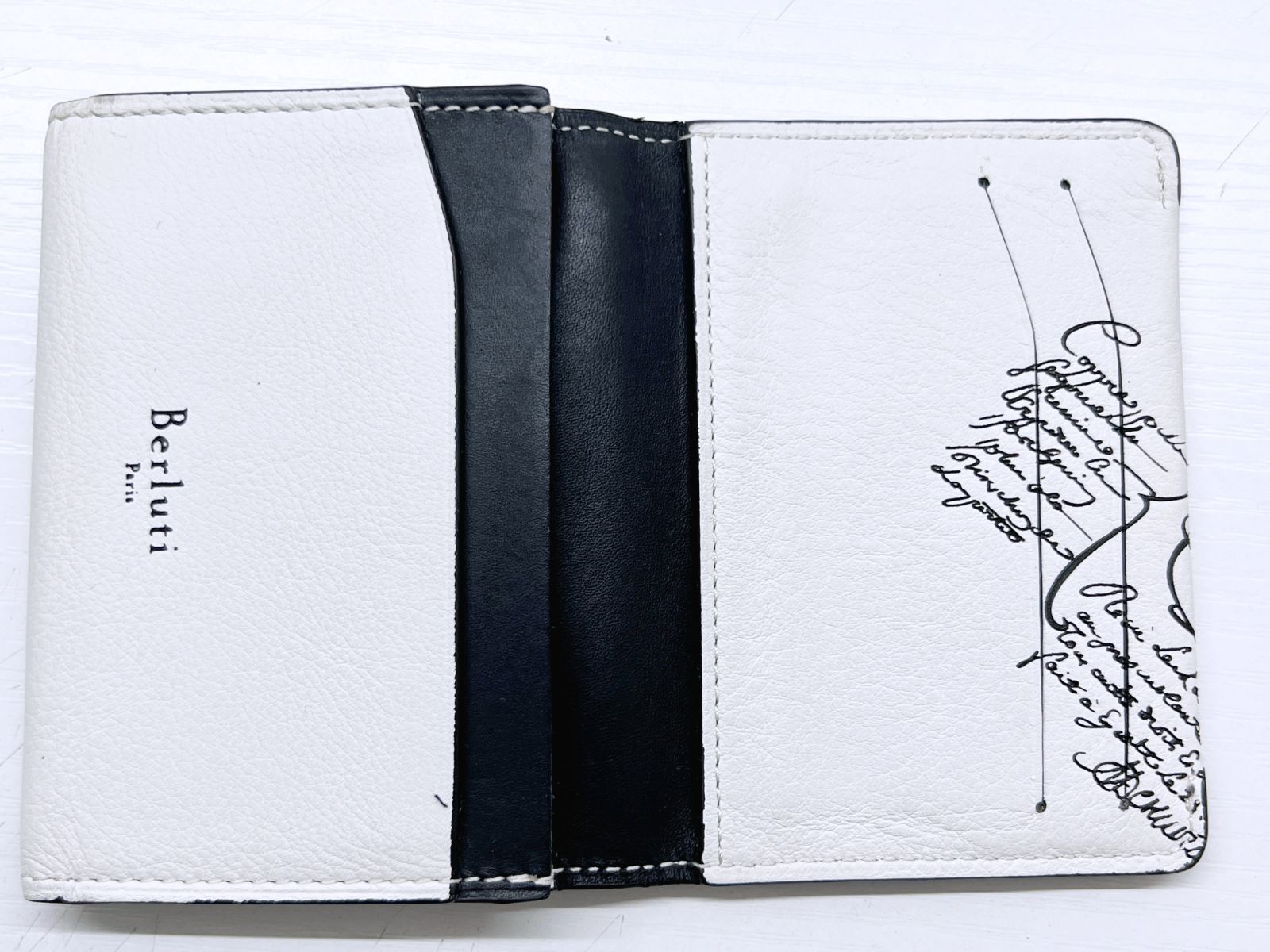 美品 Berluti ベルルッティ インブイア スクリットレザー カード