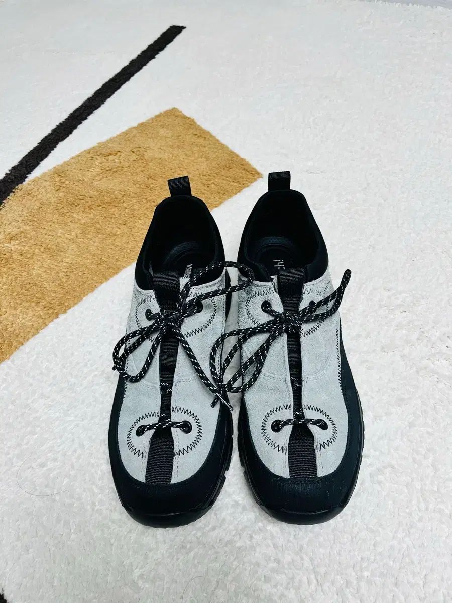  バトーズ KEEN キンチ X ジグ 265 グレー ローファー ブーツ 革靴