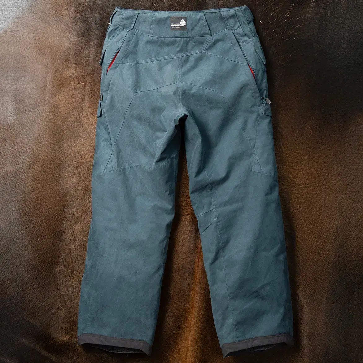 34 00s NIKE ACG スキー / スノーボード パンツ - メルカリ