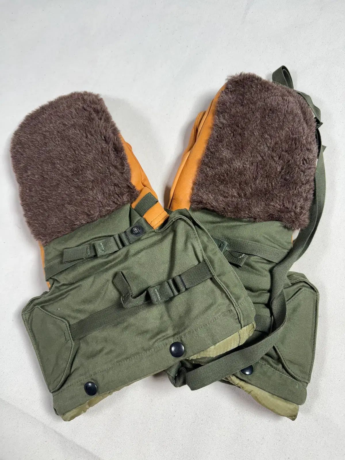USAミリタリー 寒冷地用 ミトン 手袋 国防 キルティングジャケット ライナー 含む