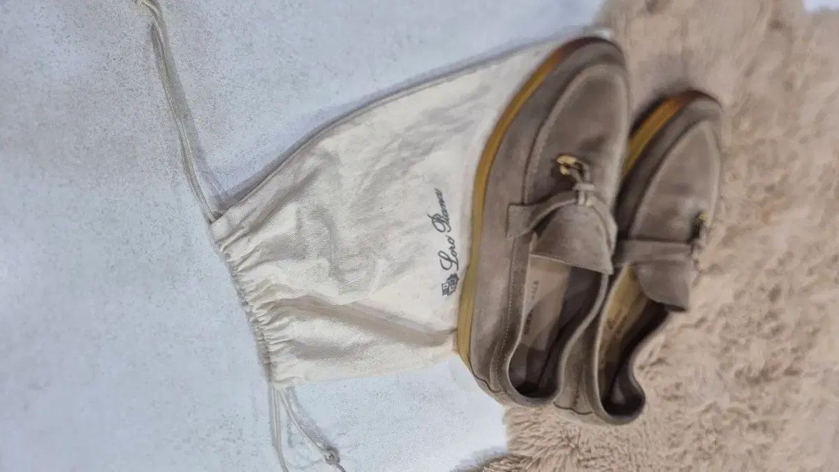 Loro Piana スウェード ローファー with ダストバッグ36 5