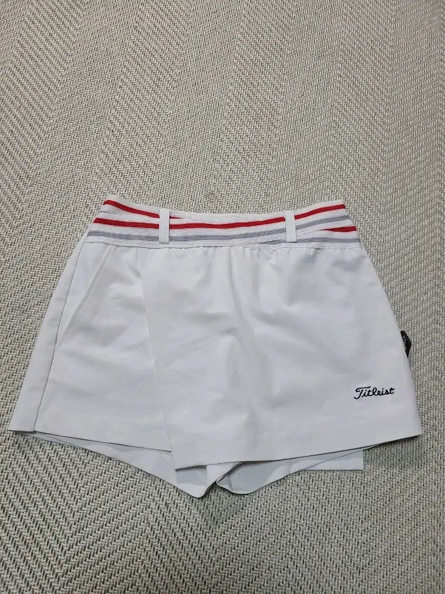 24 Titleist タイトリスト 白 スカートハーフパンツ