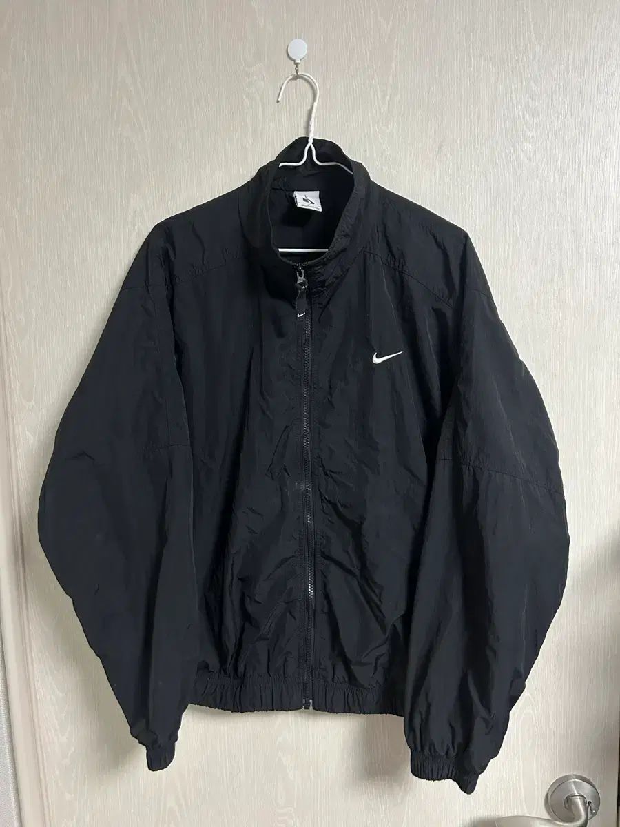 NIKE ナイキ NRGソロ スウッシュ トラックジャケット Mサイズ