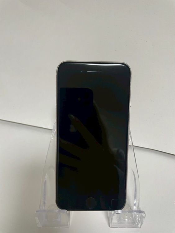 SIMフリー iPhoneSE 第3世代 64 GB スターライト ネットワーク利用制限△