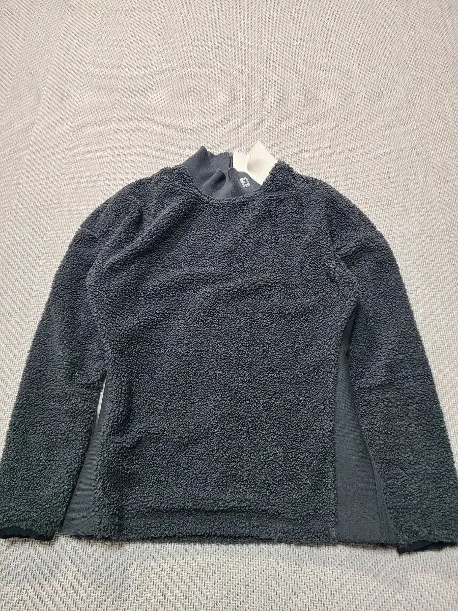 85 フットジョイ UNIQLO フリース プルオーバー ブラック 防風