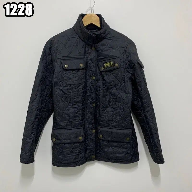 M バブアー インターナショナル キルティング ジャケット アウター