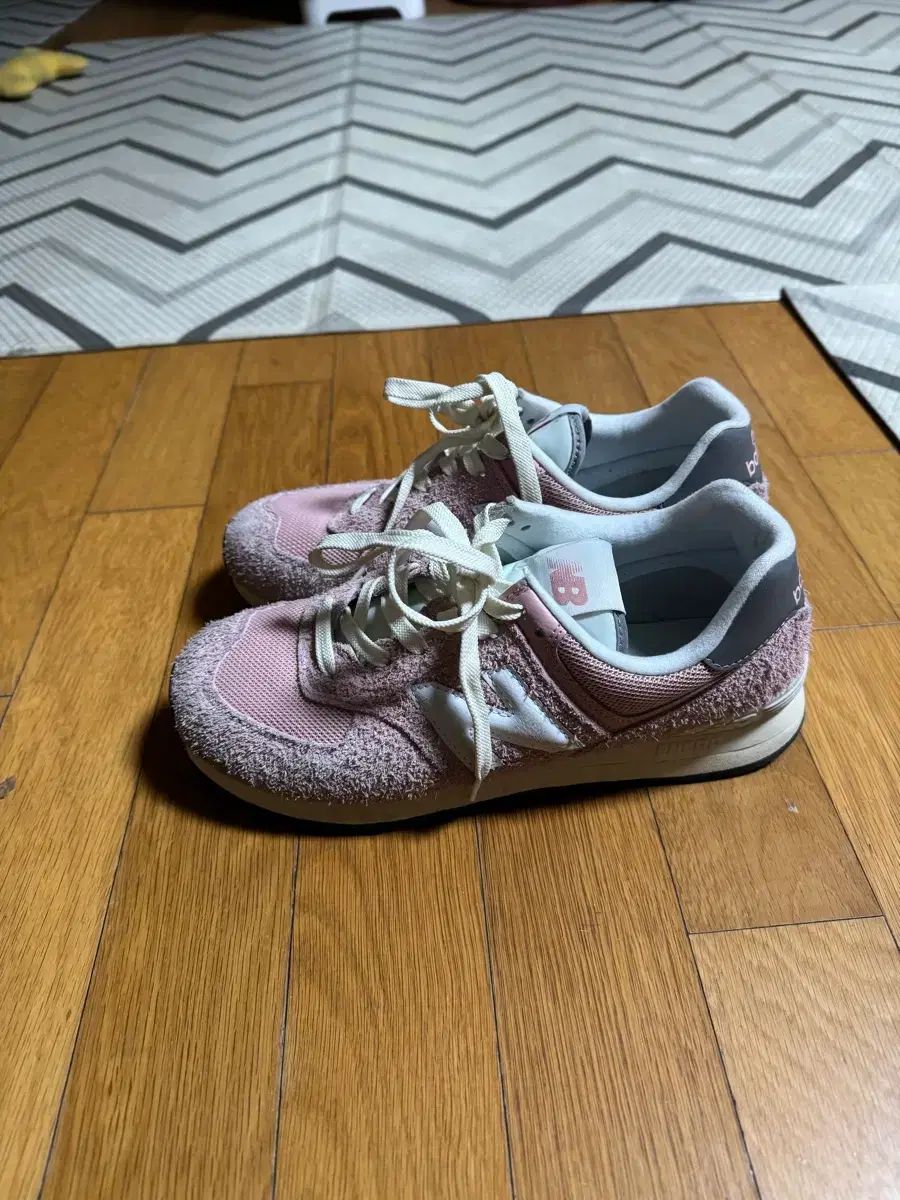 ニュー ンス 574 ヘリテイジ ピンク 260