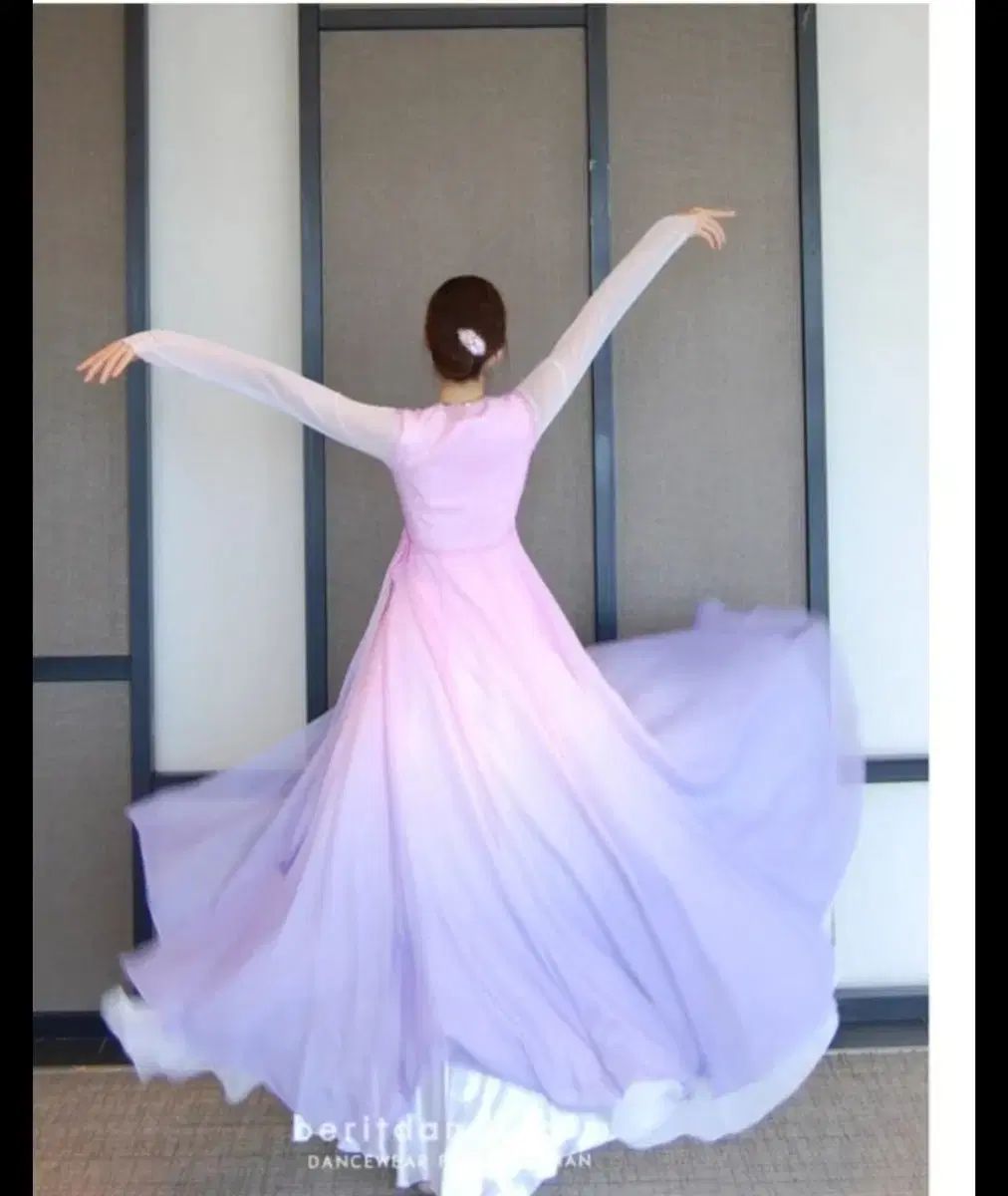 フェリックス ヨンボク FELIX 用のピンク パープル パステル色の快子