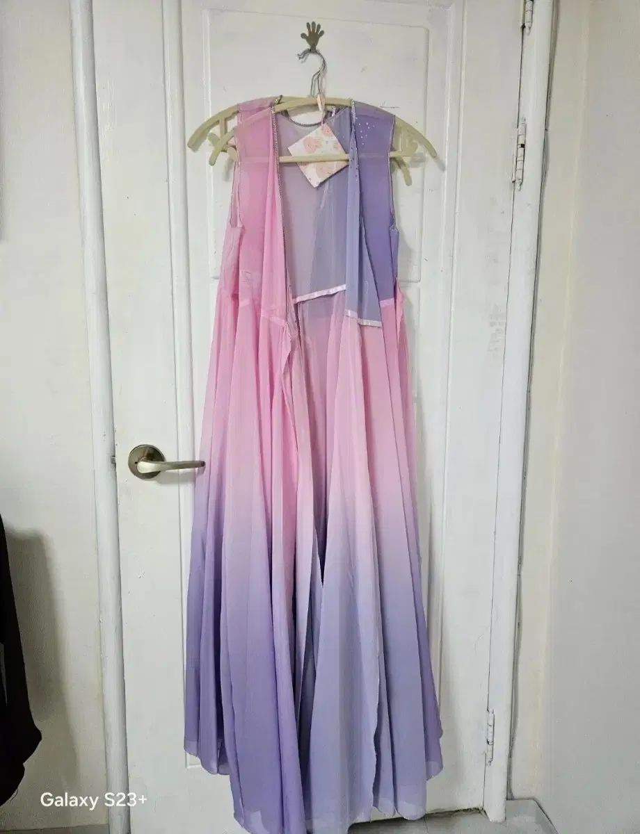  フェリックス ヨンボク FELIX 用のピンク パープル パステル色の快子 その他 ワンピース