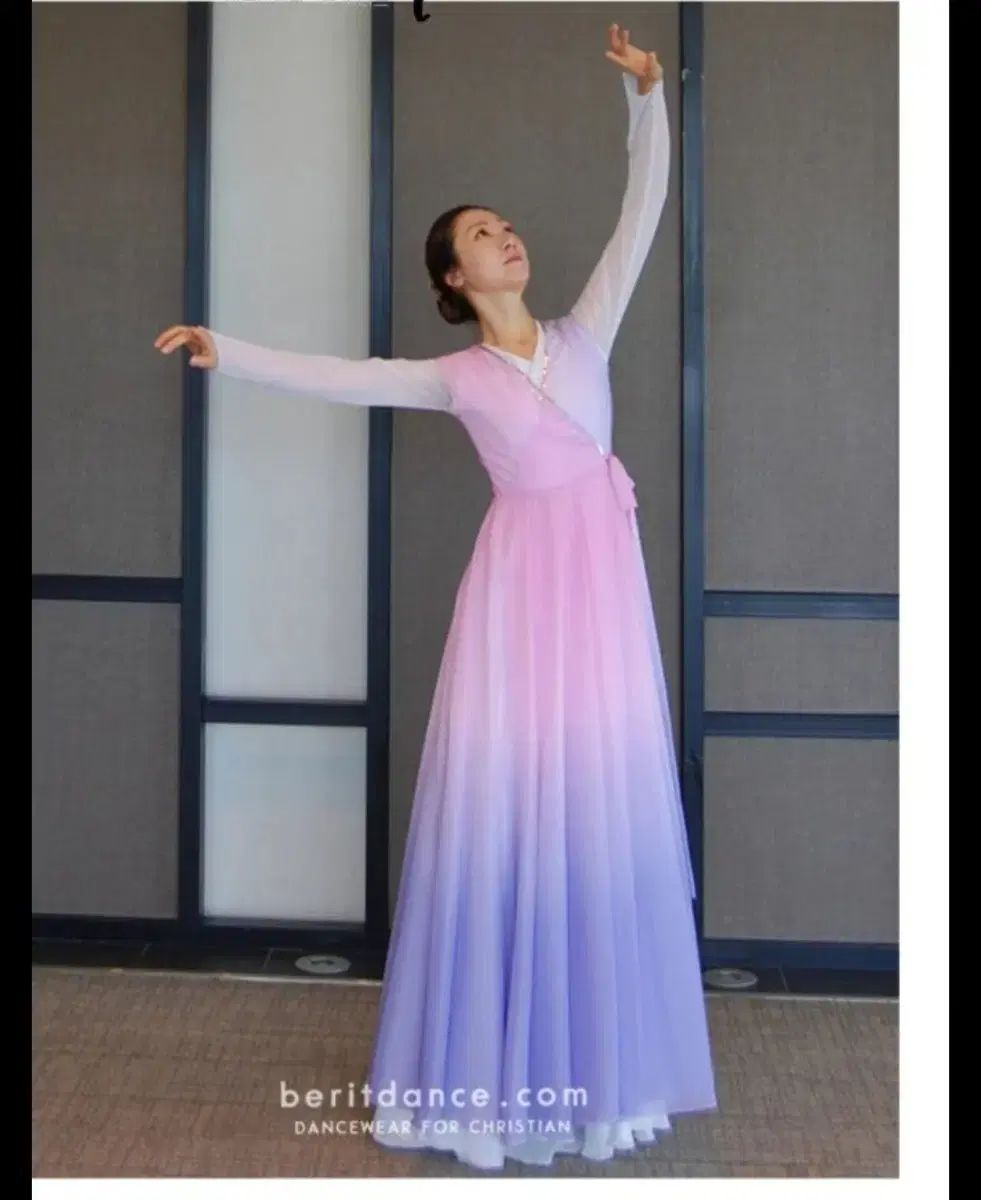 フェリックス ヨンボク FELIX 用のピンク パープル パステル色の快子