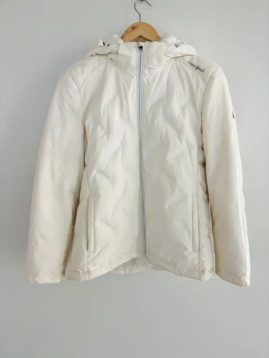 モンベル レディース 白 ダウン アウター