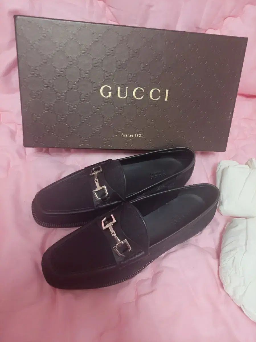 在庫処分♥ グッチ ロゴ ローファー 靴 フラットシューズ パンプス
