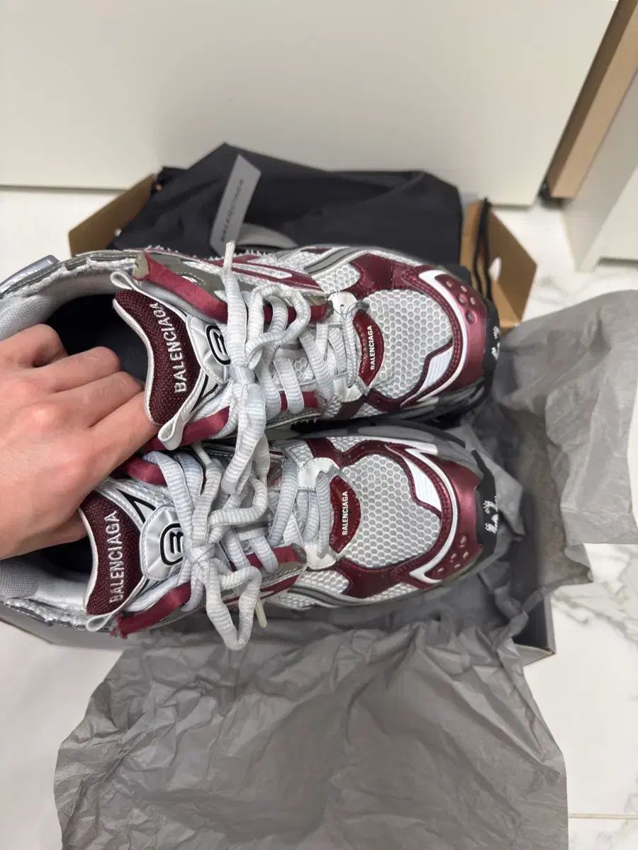 ニューランナー バーガンディ