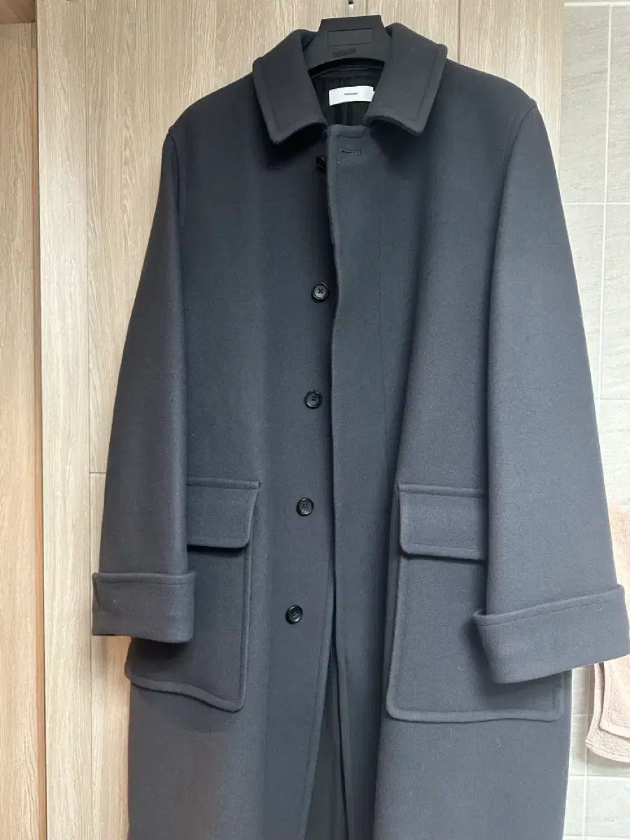 グラフペーパー ウールコート チャコール