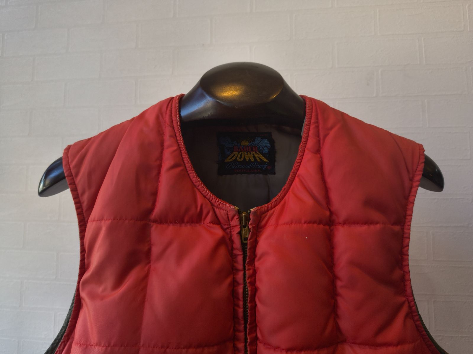 【60s BAUERDOWN 日の出タグ】　ブリザードプルーフベスト 60's エディバウアー 日の出タグ フダウンベスト ネイビー 実寸(L位