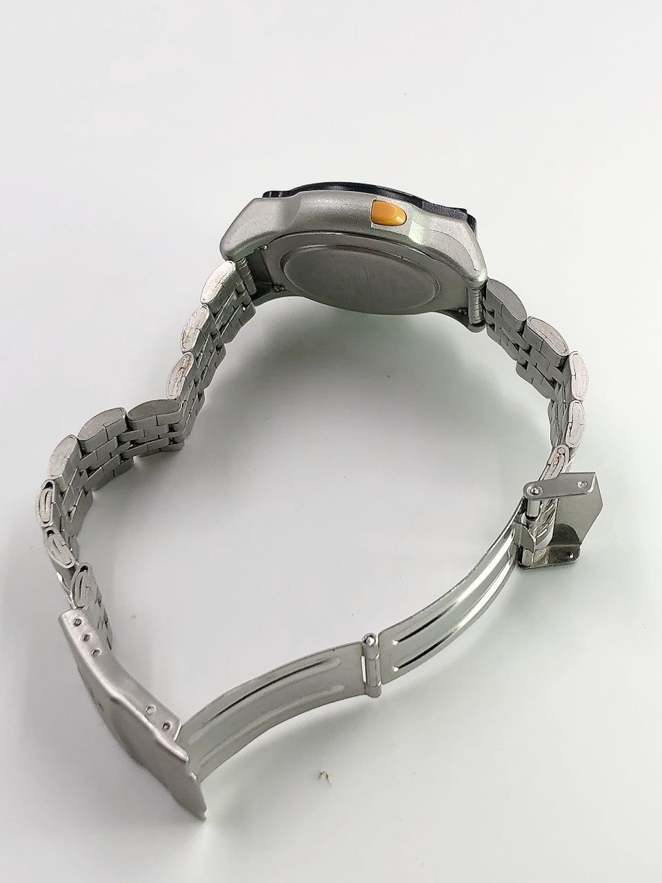 腕時計 バックライト