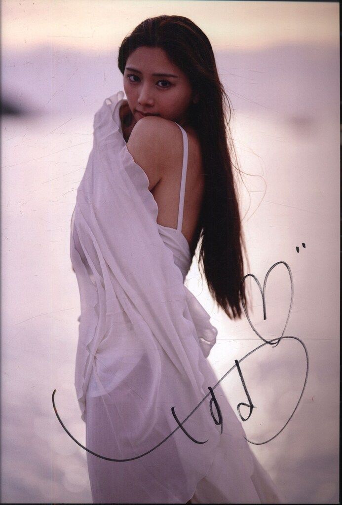 サイン入り 斎藤恭代 いいんだよ? - メルカリ