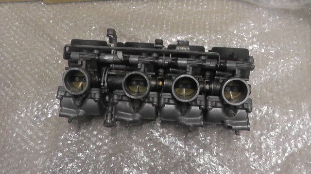 ジェイド MC 23-1101 xxx の キャブレター