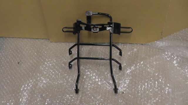 ジェイド MC 23-1101 xxx の ライトステー