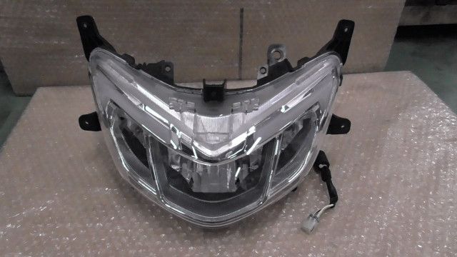 バーグマンストリートEX EA 23 M-100 xxx の ヘッドライト