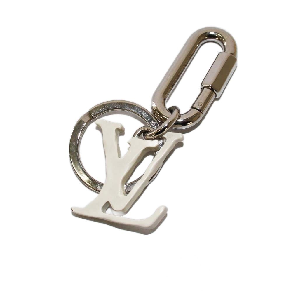 ルイヴィトン LOUIS VUITTON ポルト クレ イニシャル キーホルダー
