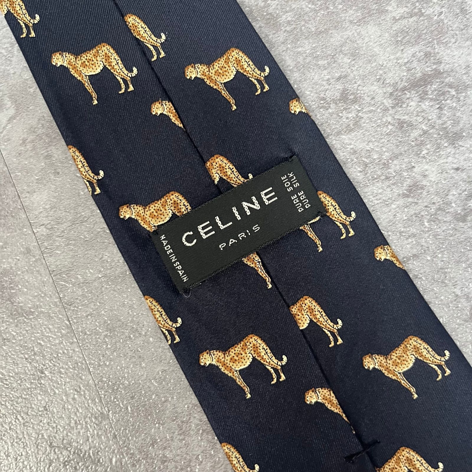 CELINE】ロゴ入りアニマル柄ネクタイ 豹柄 ヒョウ チーター ジャガー