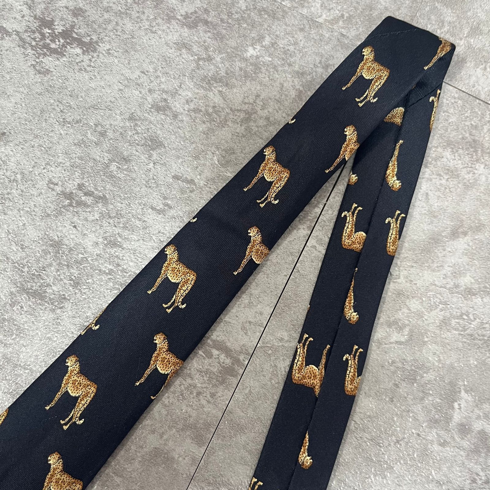 CELINE】ロゴ入りアニマル柄ネクタイ 豹柄 ヒョウ チーター ジャガー