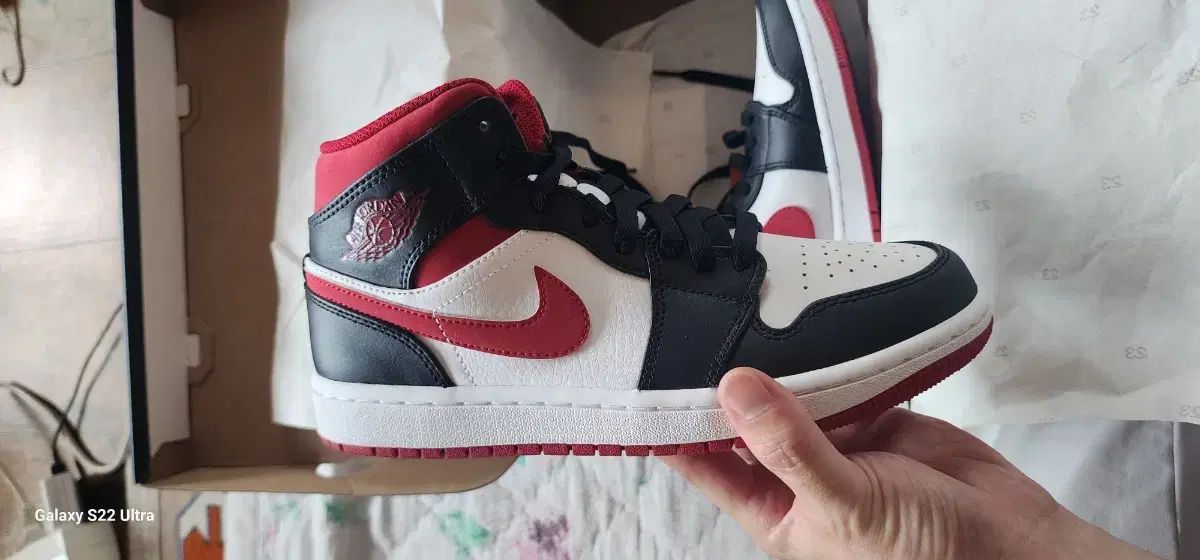  ジョーダン ジムレッド スニーカー 靴