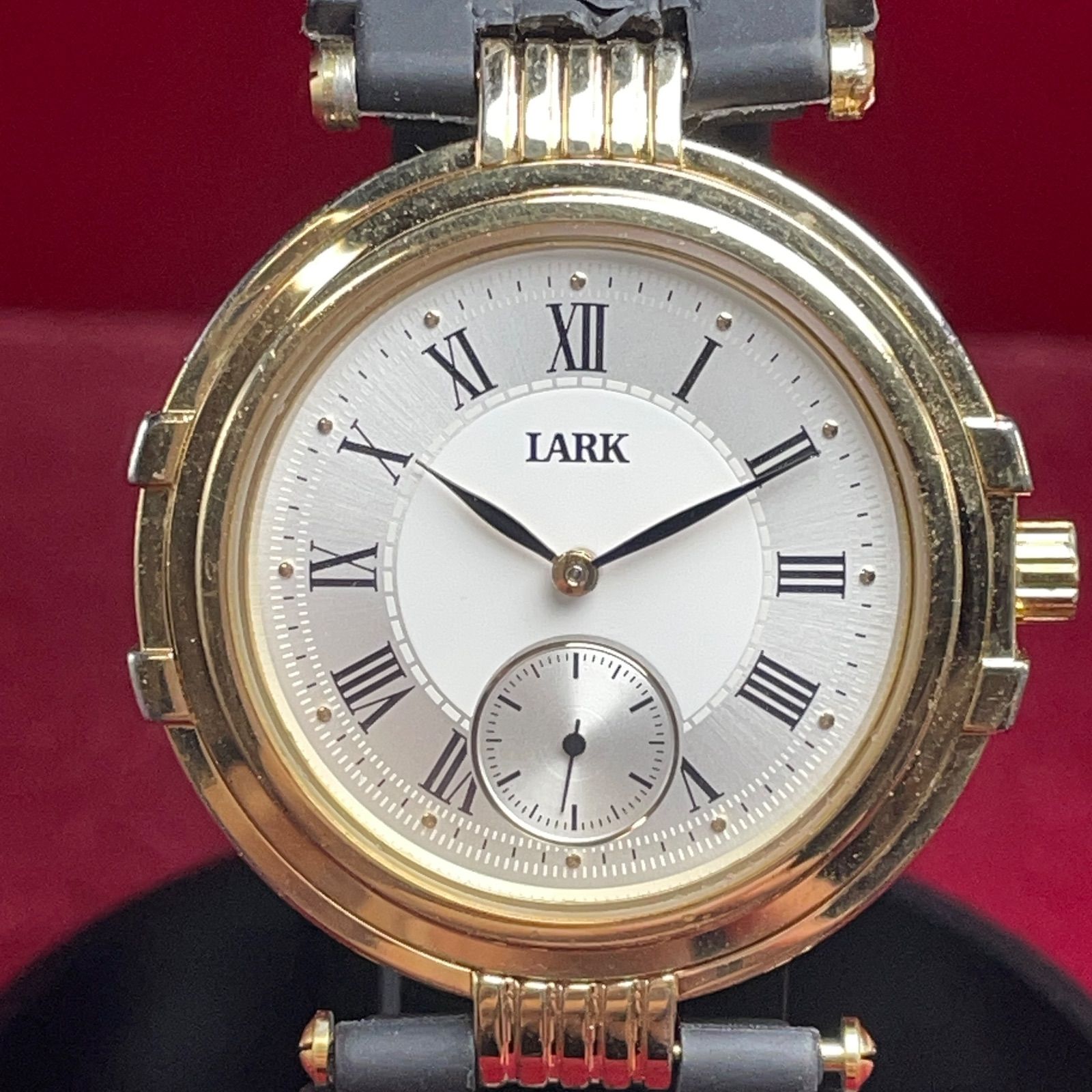 1995年製 SEIKO製 LARK QZ 電池交換済 スモセコ 日本製 ヴィンテージ アンティーク セイコー クオーツ 稼働 腕時計