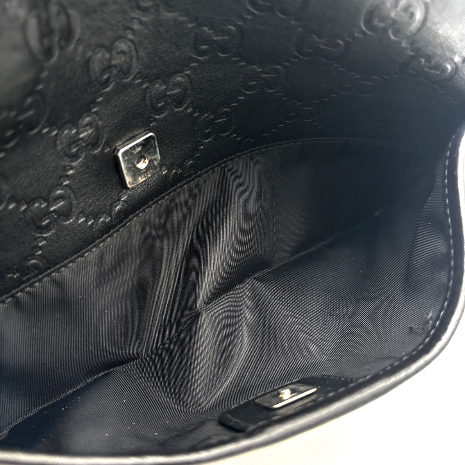  ♥に近い GUCCI グッチ セカンドバッグ クラッチバッグ GG シマレザー ナイロン ロゴプレート メンズ 小物入れ ビジネス 黒 ブラック クラッチバッグ バッグ