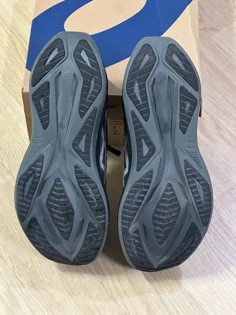 アシックス 2 260 サイズ ブラック