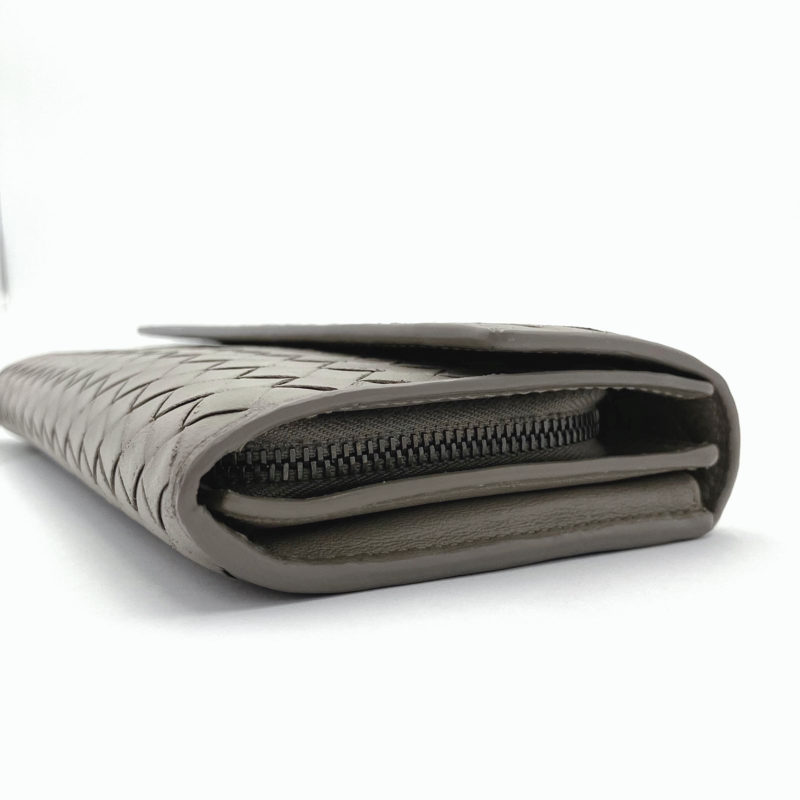 美品 BOTTEGA VENETA ボッテガヴェネタ イントレチャート 長財布