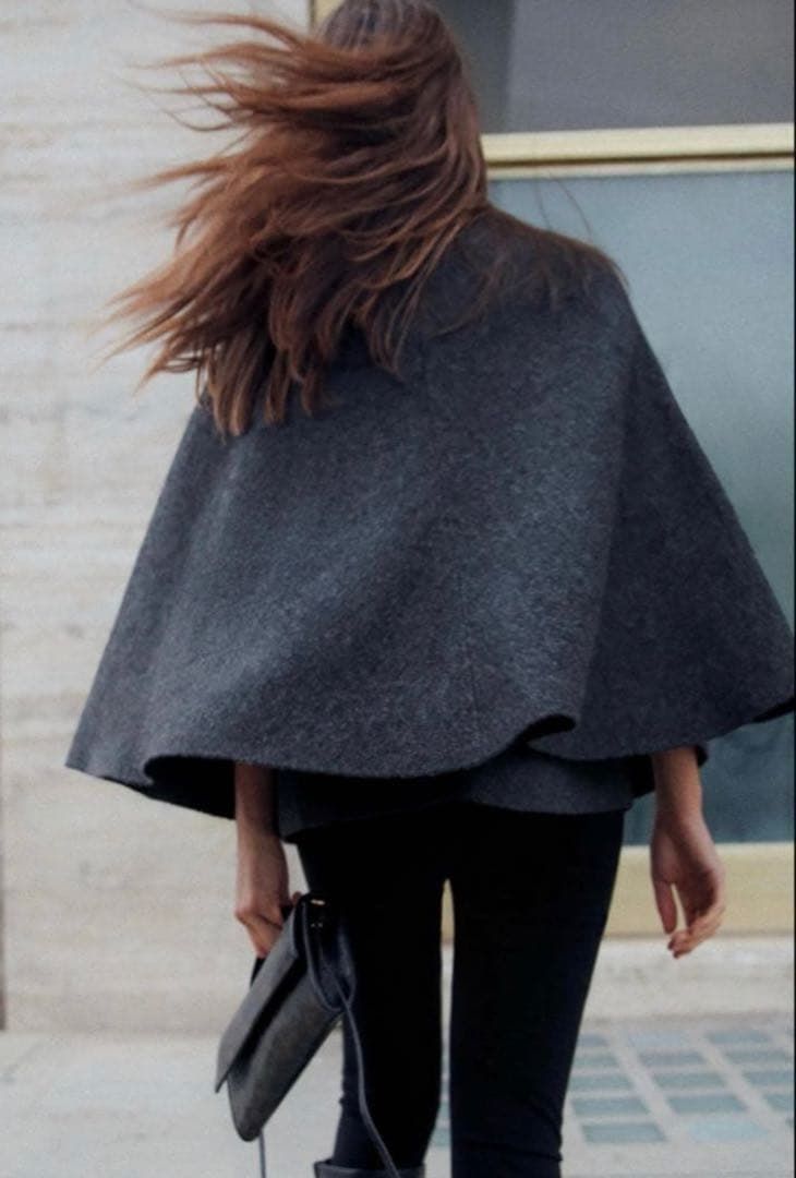 美品 ZARA ザラ ニットケープコート ポンチョ ケープ ショート丈