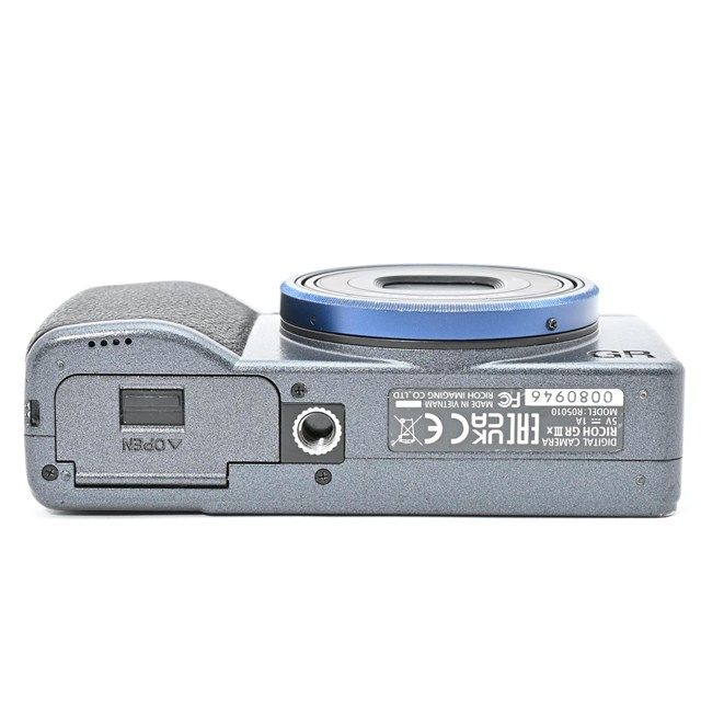 mm相当高画質スナップカメラ｜洗練された