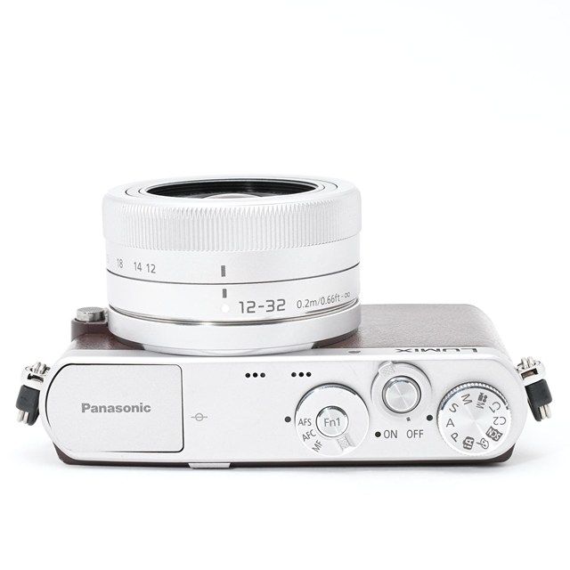 ブラウン｜超小型ミラーレス一眼｜高画質16 MP×携帯性抜群｜ボディ