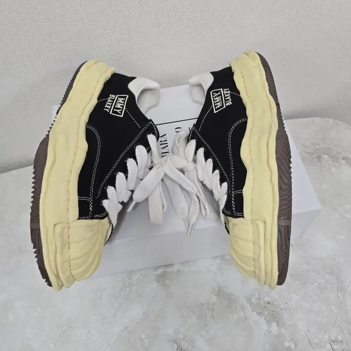 メゾンミハラヤスヒロ ブレイキー スニーカー サイズ43 出品 - メルカリ