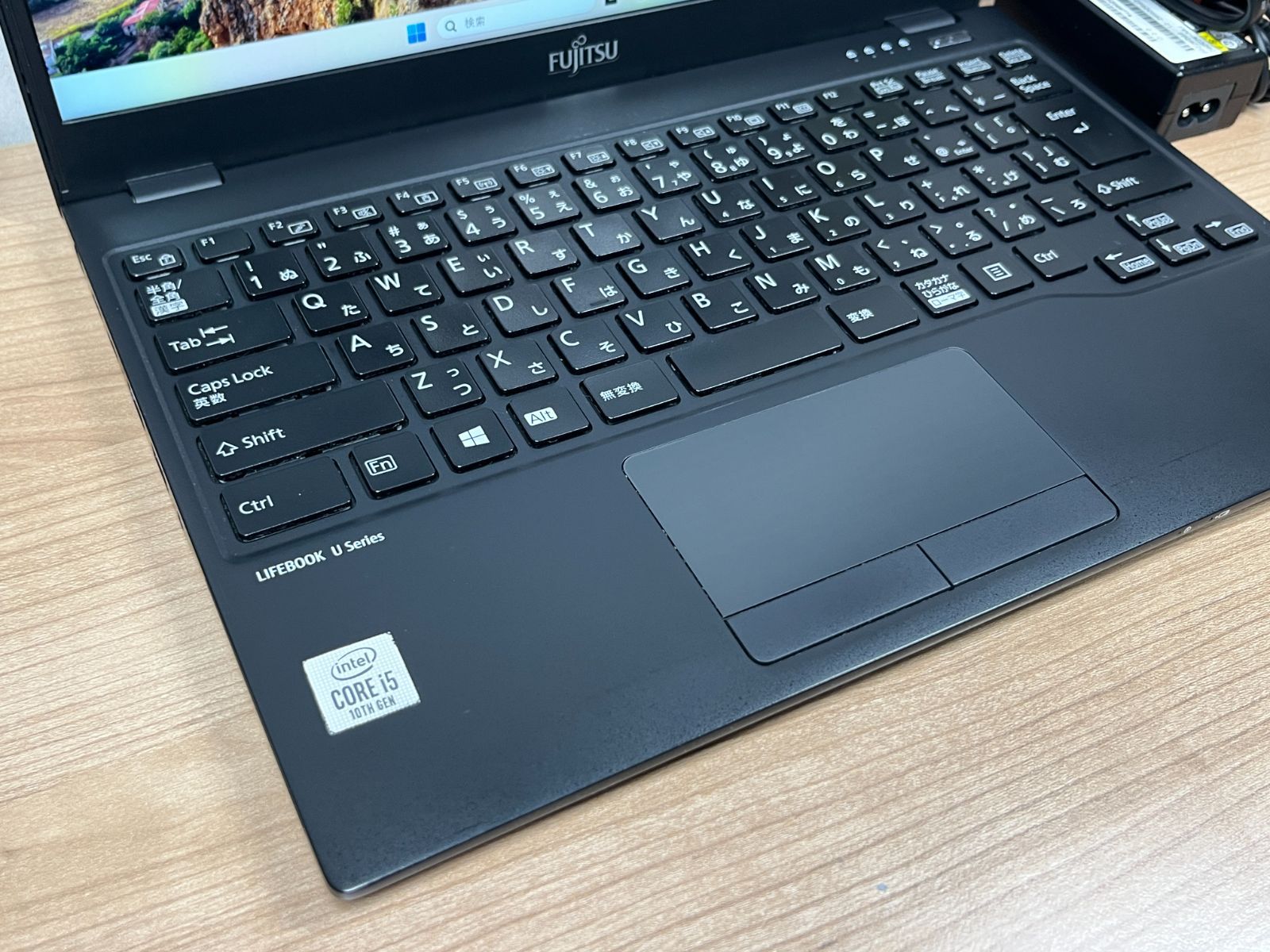美品〉037 Fujitsu Lifebook U9310/E 8GB/SSD256 第10世代 office2024