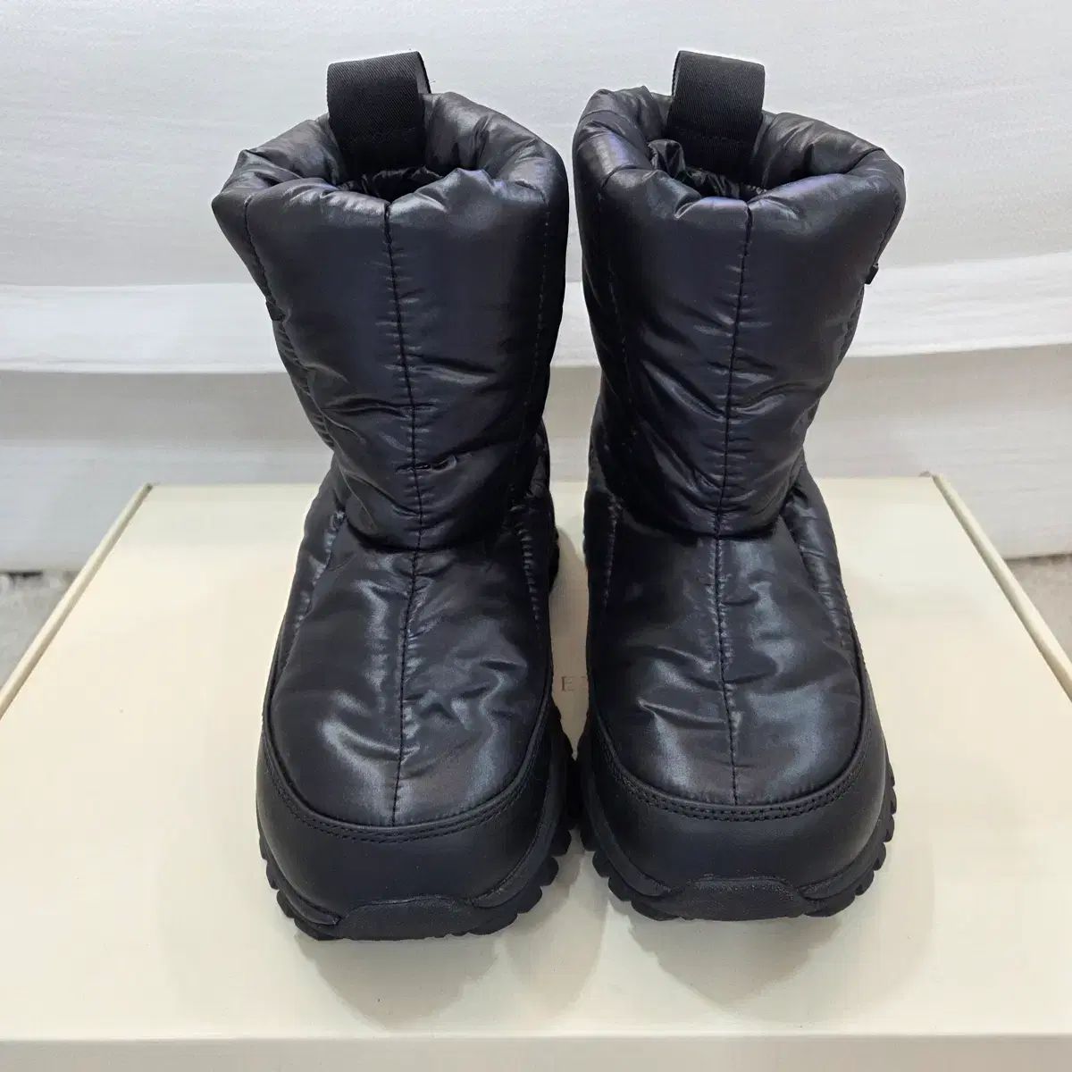 デュベティカ ピオカ ラックス 防寒用ブーツ 250