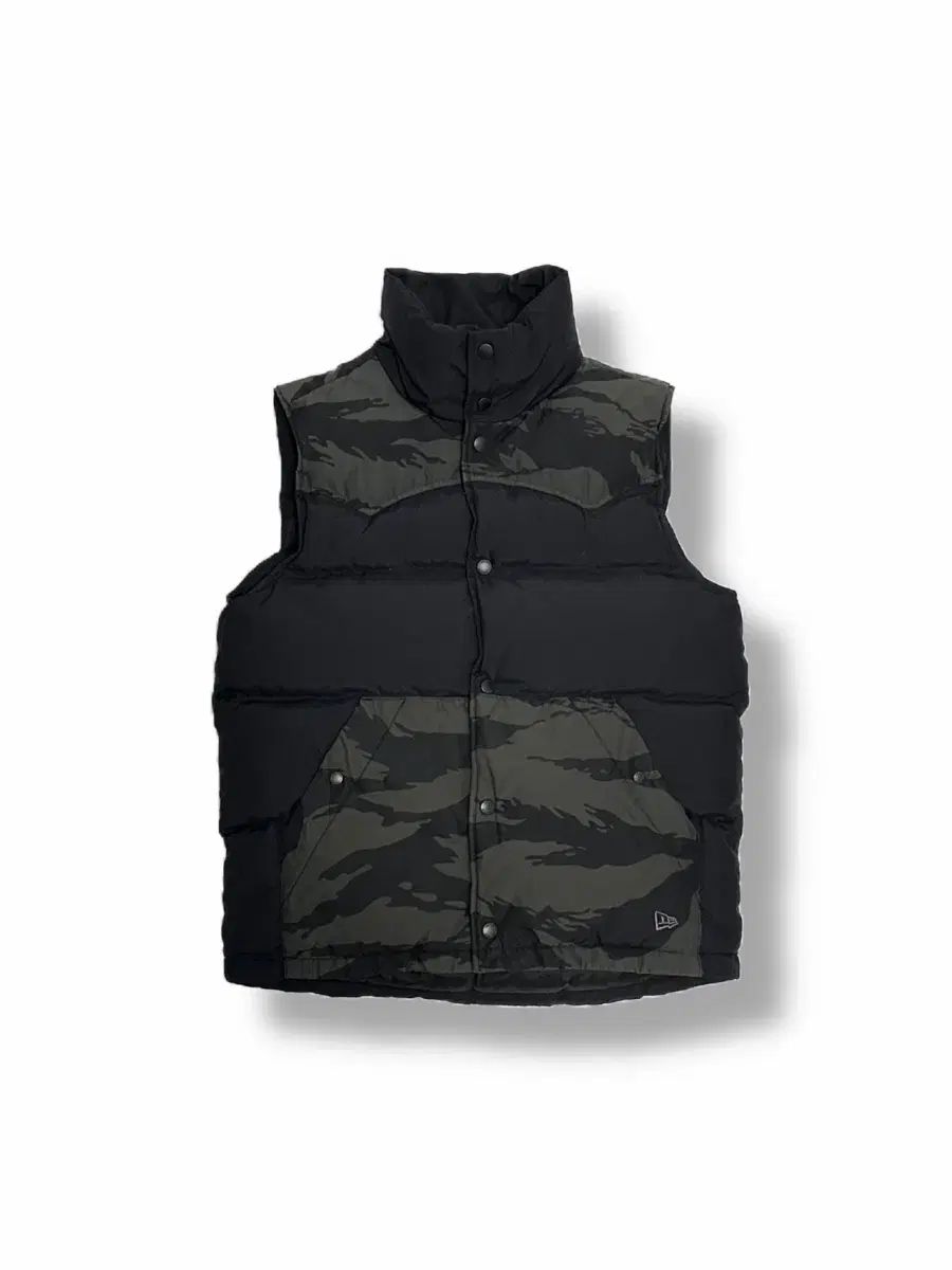 ERA タイガー カモフラ ダックダウン ダウン ベスト