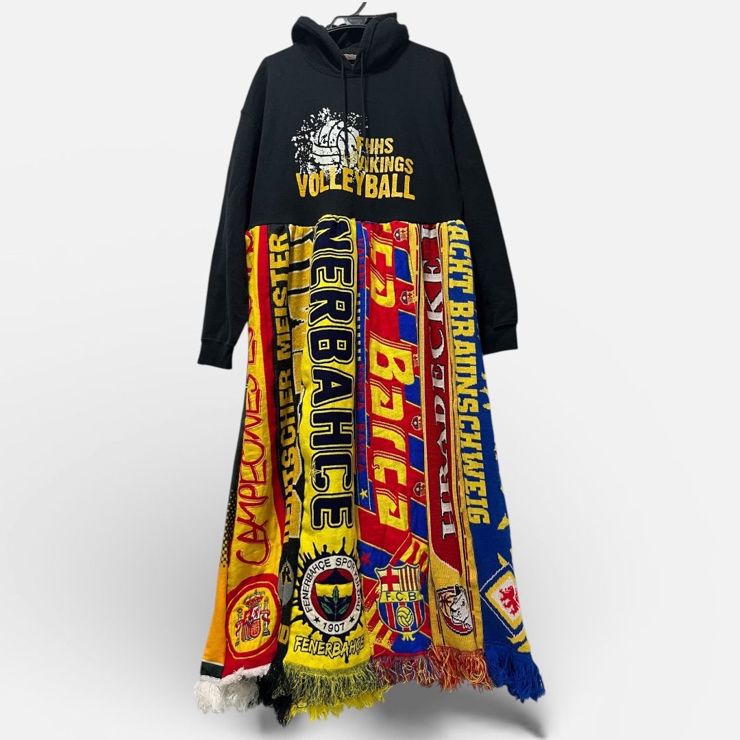 リメイク古着 ﾊﾟｯﾁﾜｰｸﾜﾝﾋﾟｰｽ マフラーワンピース ロングワンピース パーカー スエット 黒 黄色