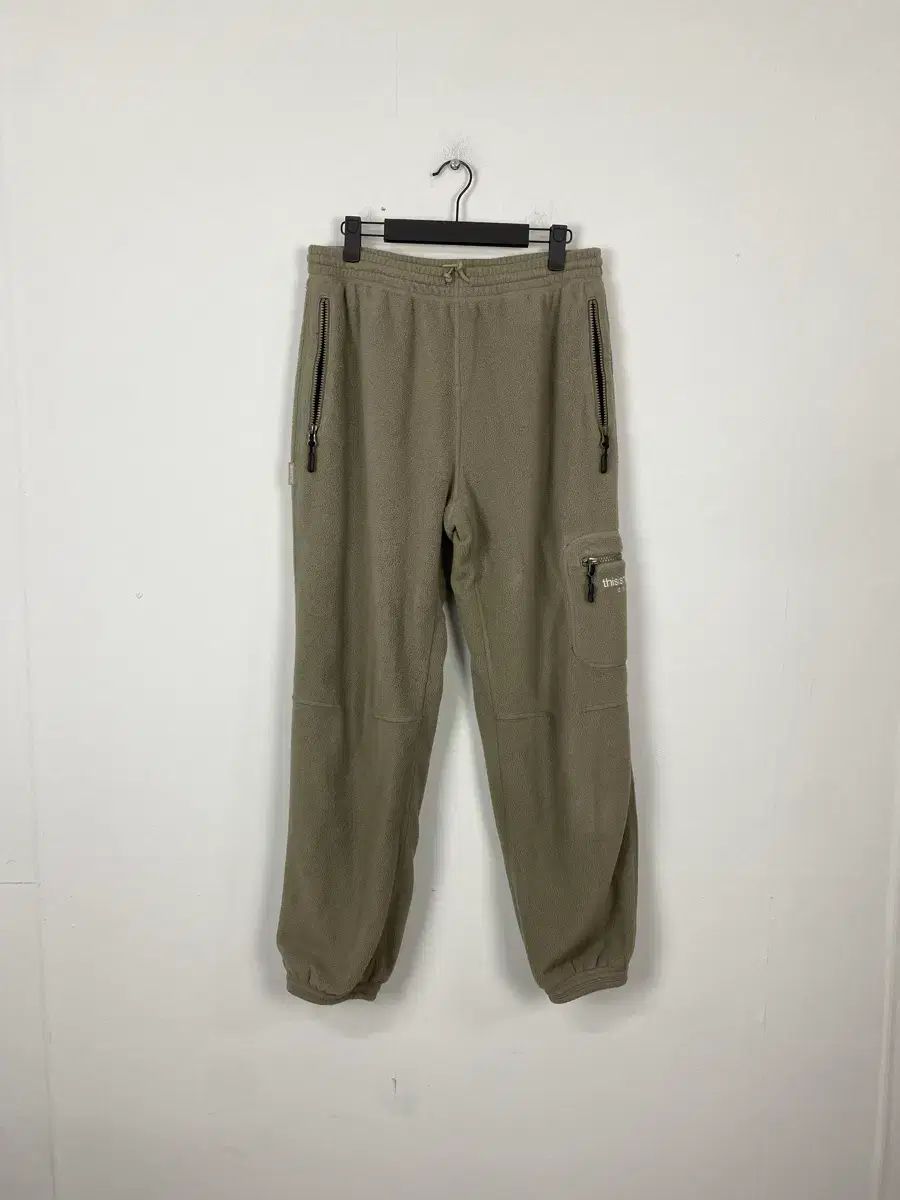 thisisneverthat ゴアテックス フリース パンツ M