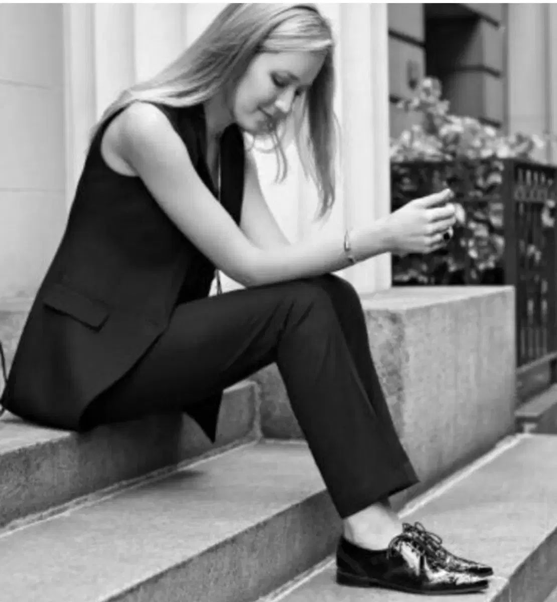 ポインテッドトゥ レースアップ